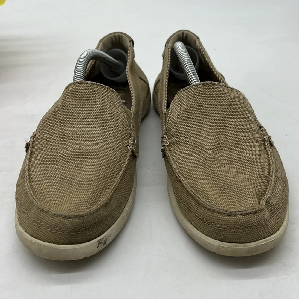 Crocs tan canvas slip on loafers size 7. CR8657D - Picture 2 of 8